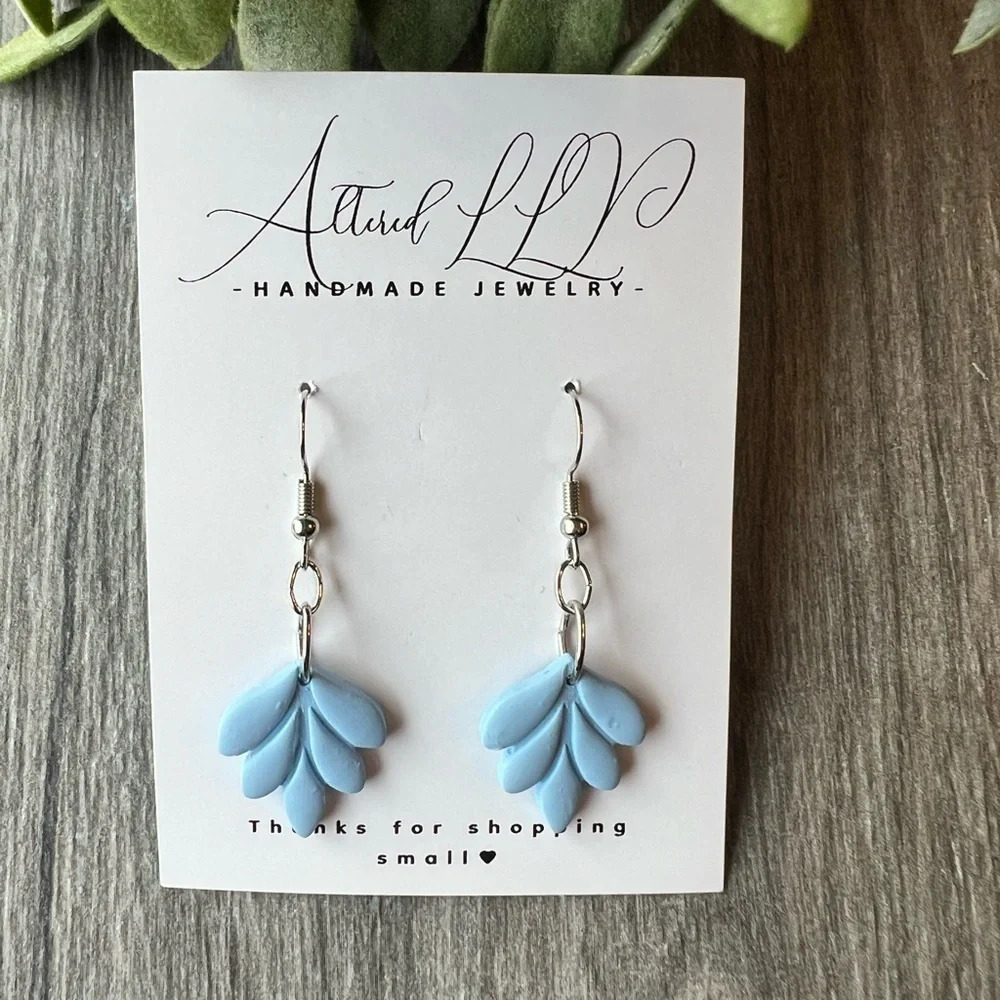 2/$30 Handmade- Small Leaf Dangle